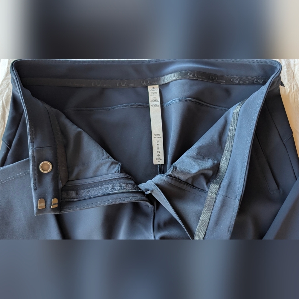 Lululemon On The Move Pant *Lightweight True Navy 💙 color Size 8 Inseam 27" - Picture 11 of 15